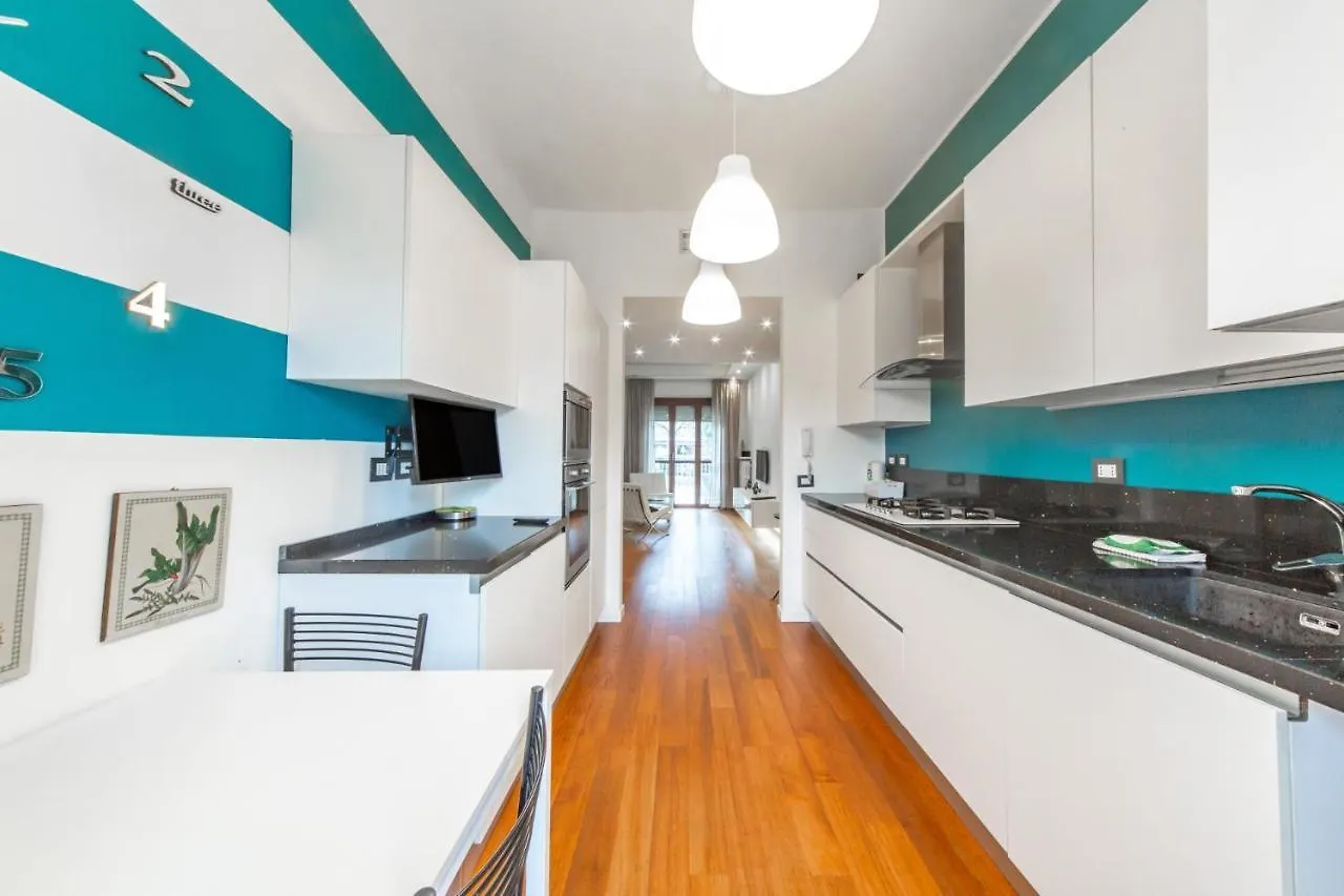 Apartmán Easylife - Lussuoso Trilocale Con Balcone E Vasca Idromassaggio In Zona Barona Milán
